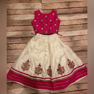 Little girl Indian Lehenga choli pink gold white size 2T 18